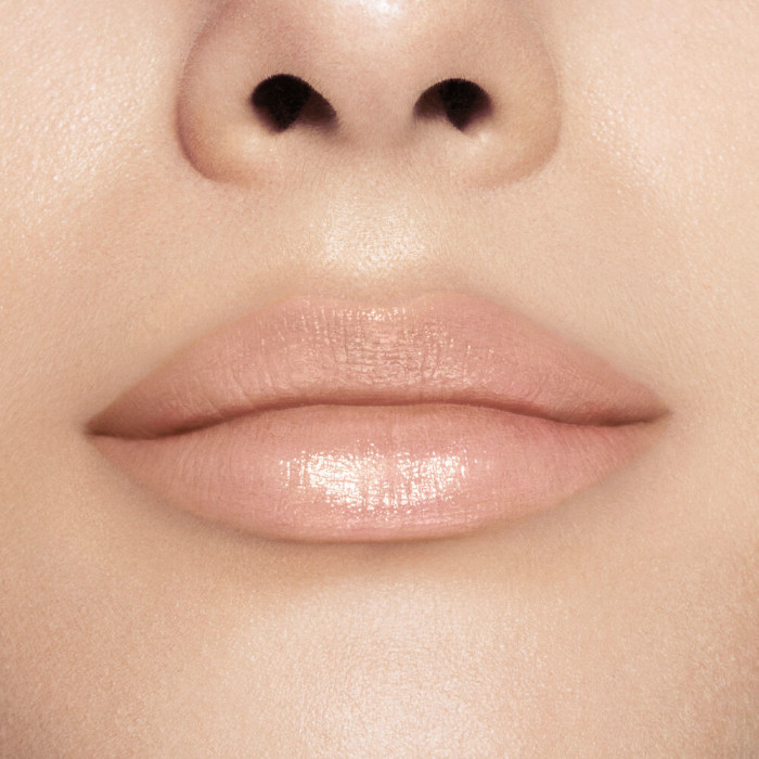 COLOR GEL LIP BALM 111-BAMBOO 2 GR