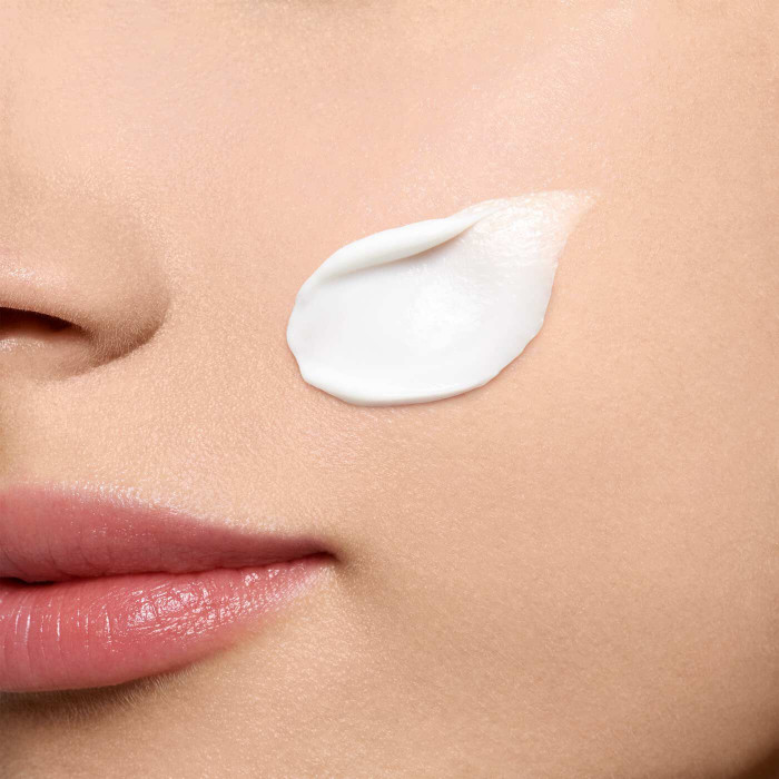 HYDRA ESSENTIEL CREMA HIDRATANTE DE DIA 50 ML