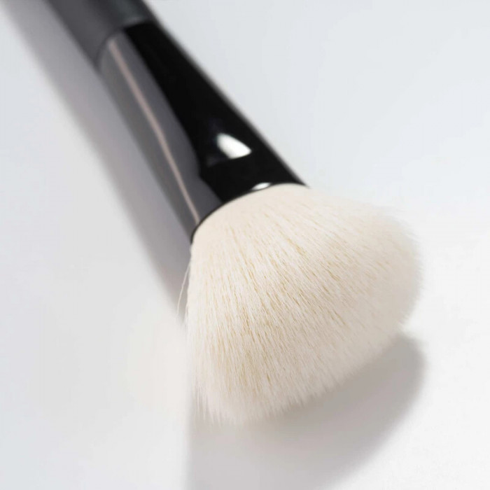 PREMIUM BLUSHER BRUSH 1 U